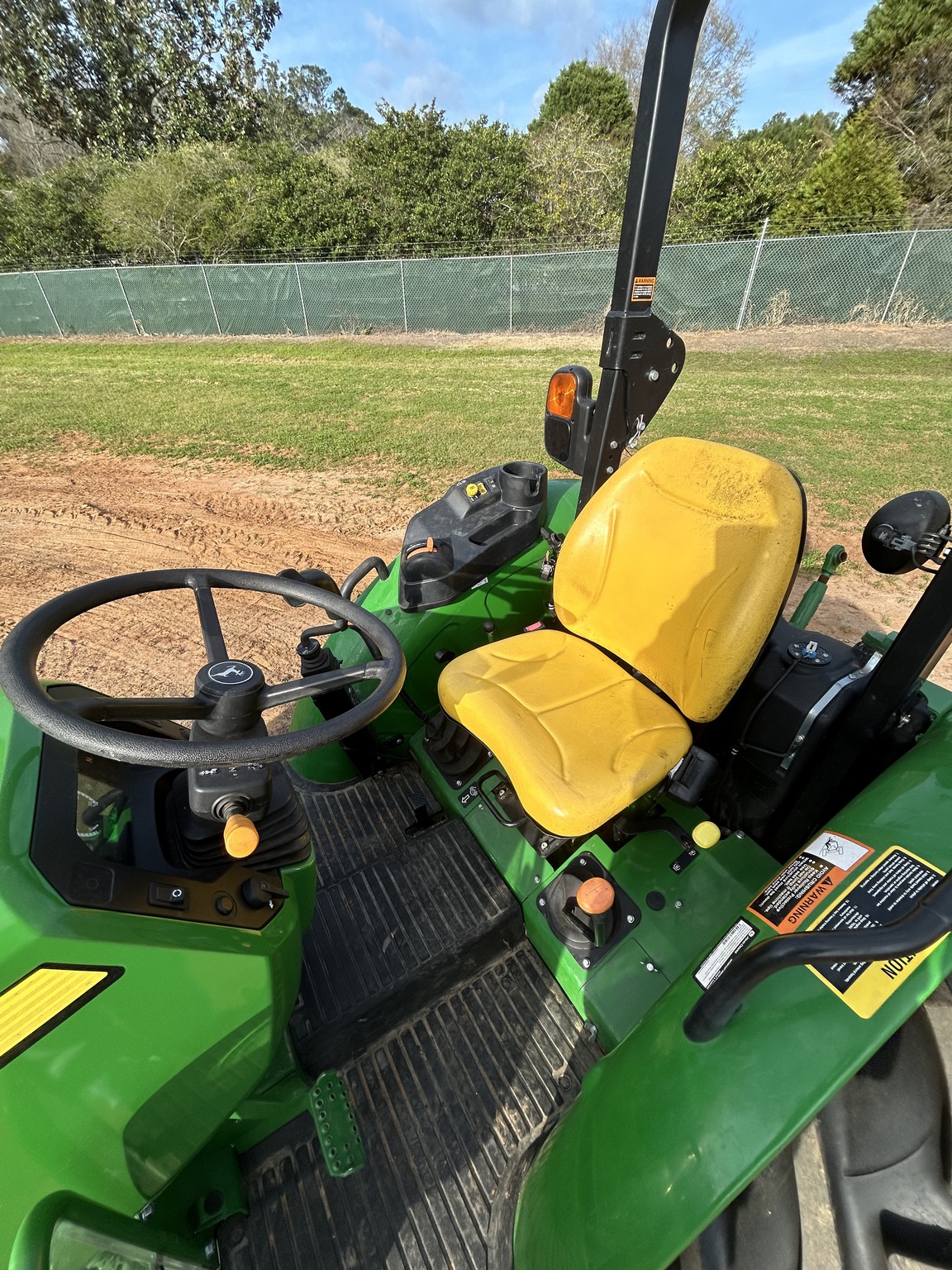 2024 John Deere 5060E Image 5