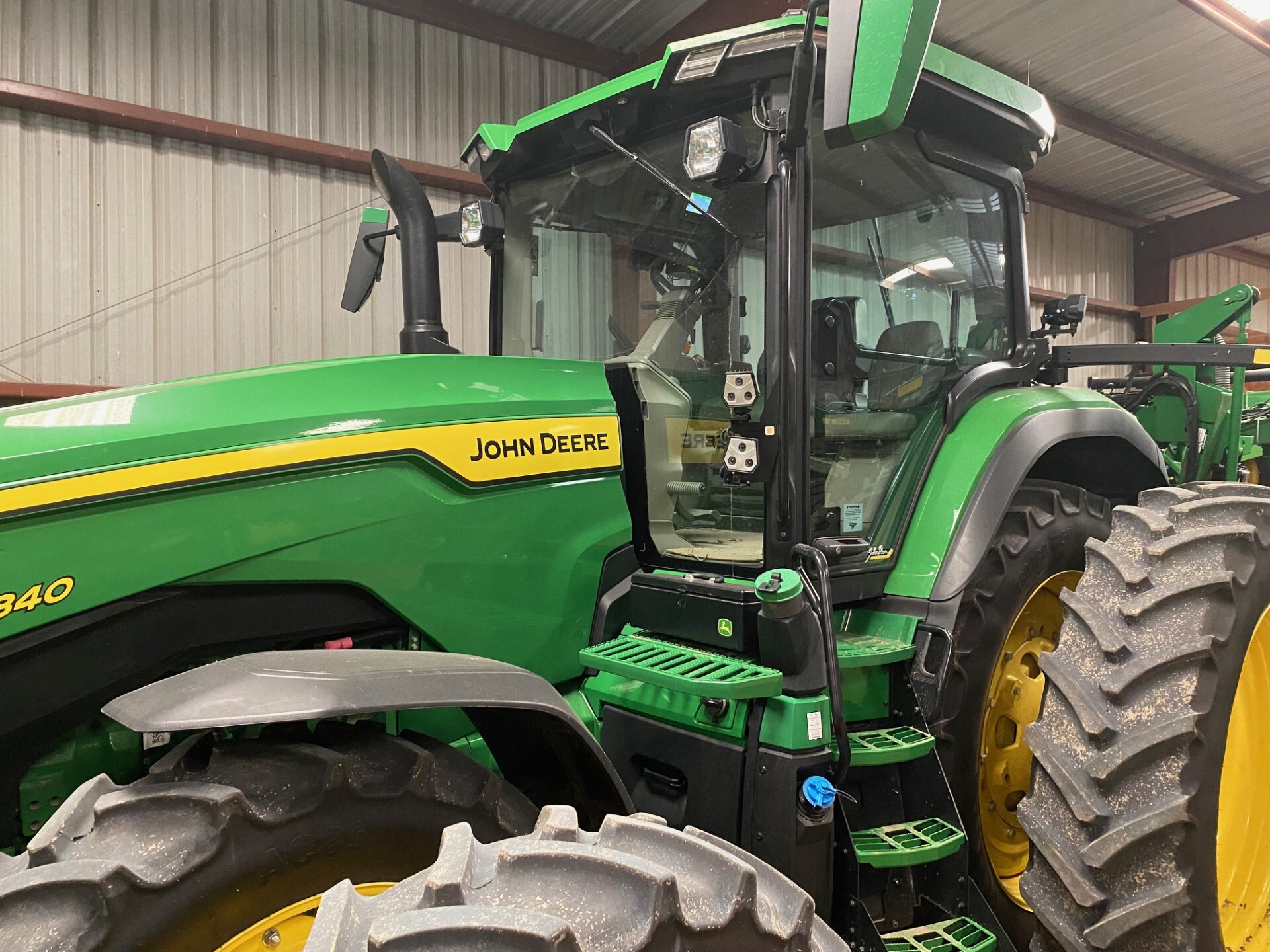 2024 John Deere 8R 340 Image 3