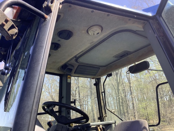 Photo of 2001 New Holland TS110