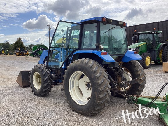 Photo of 2001 New Holland TS110