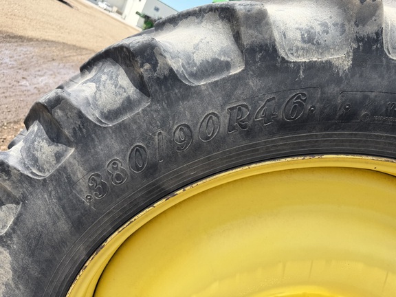 2003 John Deere 4710 - Photo9