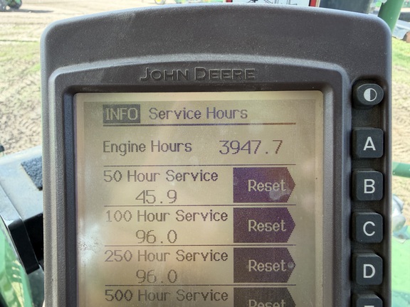 2003 John Deere 4710 - Photo46