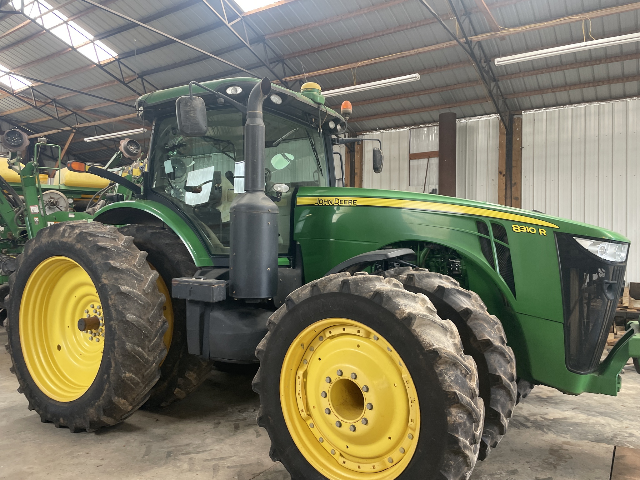 2012 John Deere 8310R