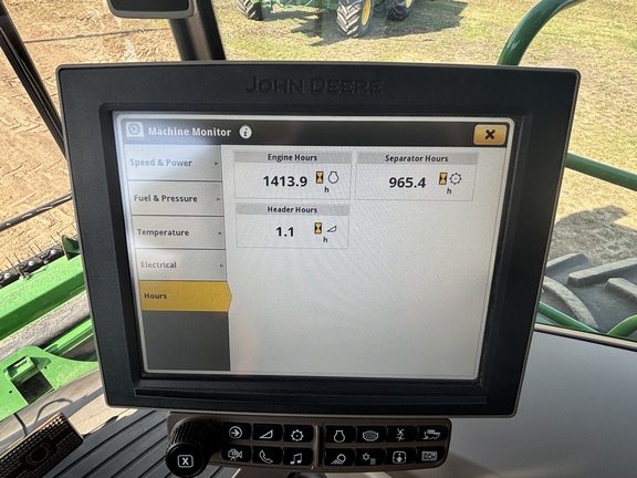 Used 2020 John Deere S790 Combines at Horizon Ag & Turf in Vermilion, AB - Photo14