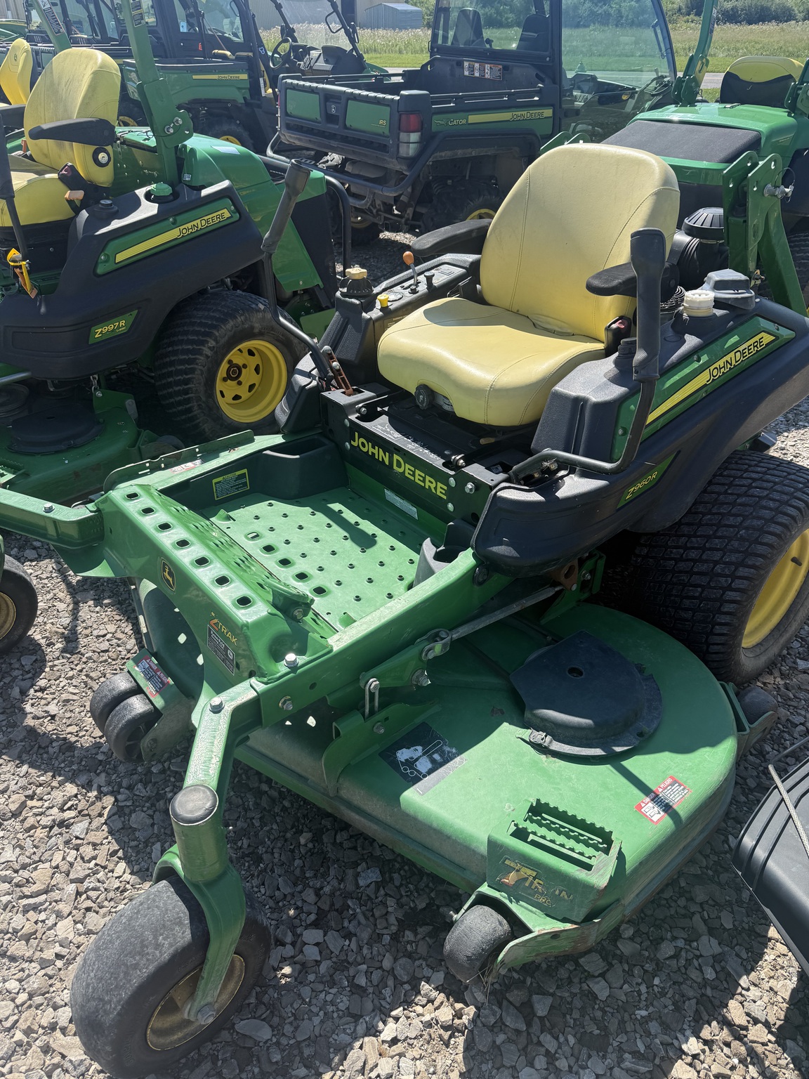 2013 John Deere Z960R Image 1