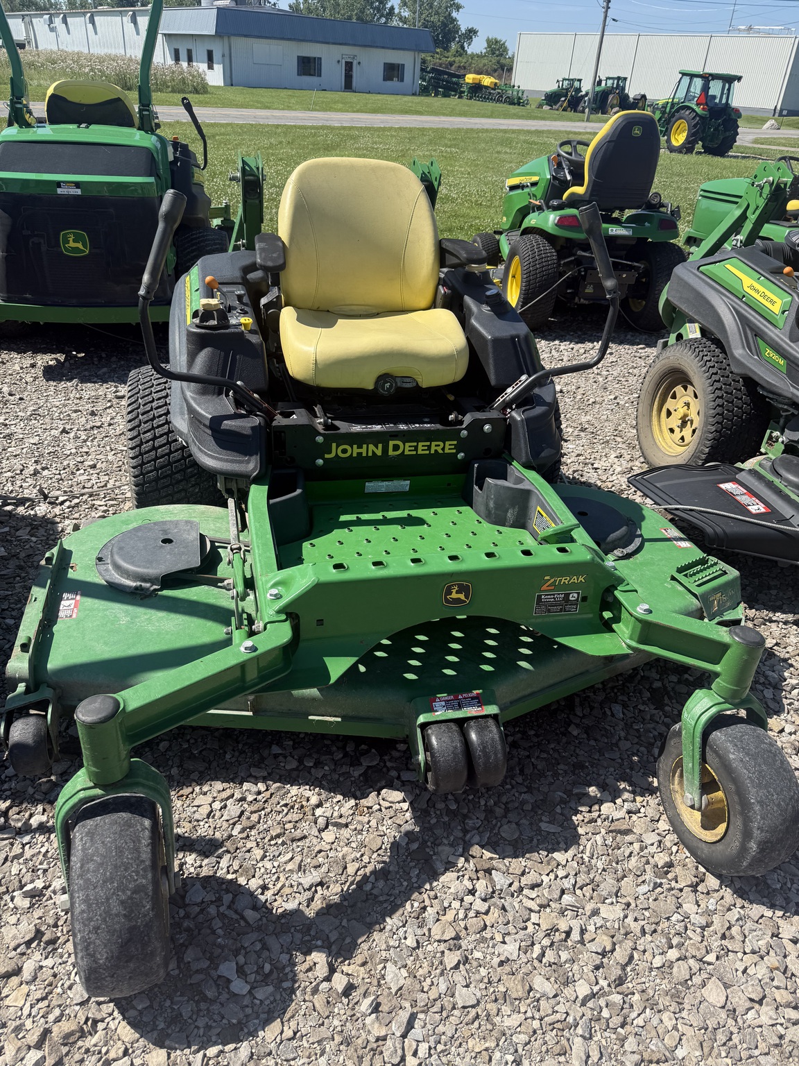 2013 John Deere Z960R Image 2