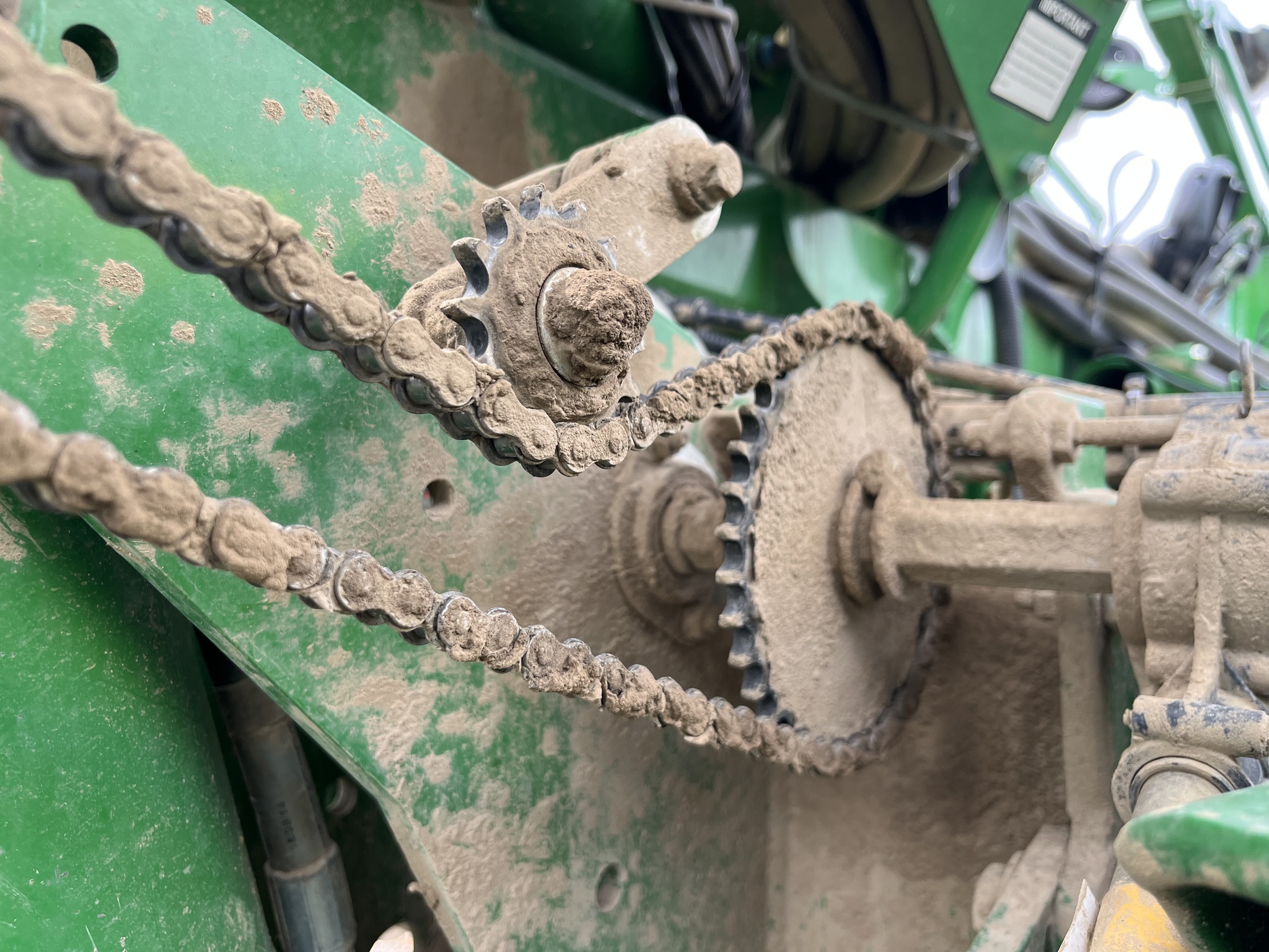 Used 2019 John Deere 1795 Planters: Drawn at Koenig Equipment in Greensburg, IN - PhotoXL13