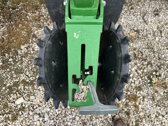 Used 2019 John Deere 1795 Planters: Drawn at Koenig Equipment in Greensburg, IN - Photo15