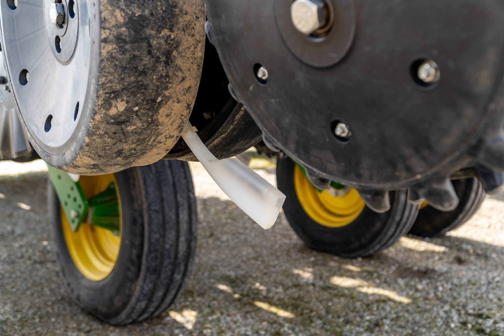 Used 2019 John Deere 1795 Planters: Drawn at Koenig Equipment in Greensburg, IN - PhotoXL15