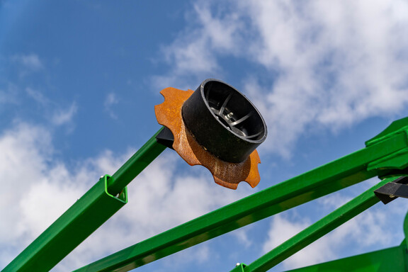 Used 2019 John Deere 1795 Planters: Drawn at Koenig Equipment in Greensburg, IN - Photo26