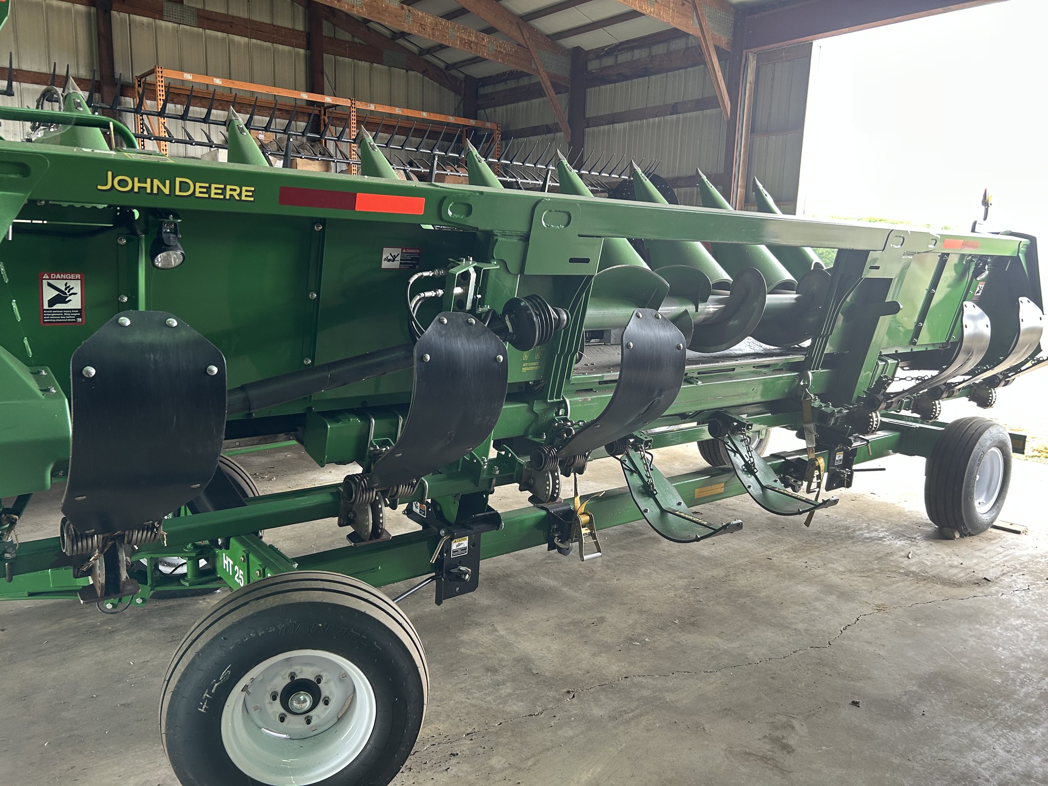 2019 John Deere 708C Image 20