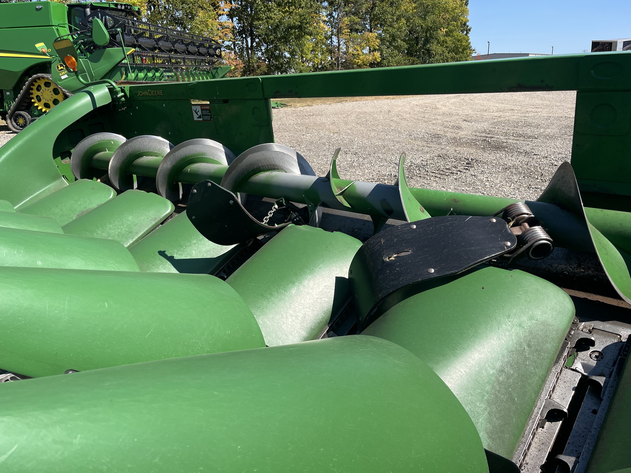 2019 John Deere 708C Image 6