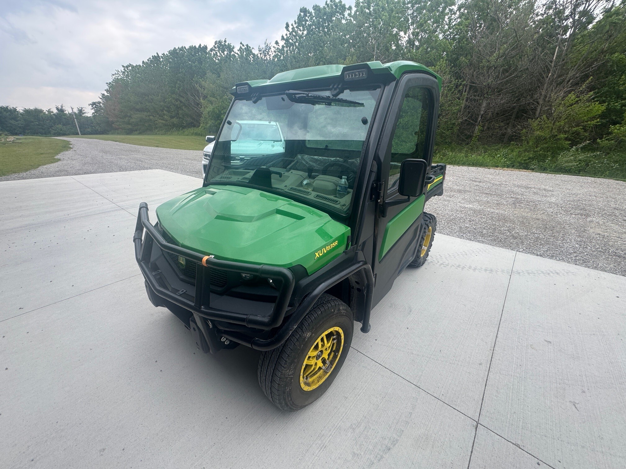 2021 John Deere XUV 835R Image 6