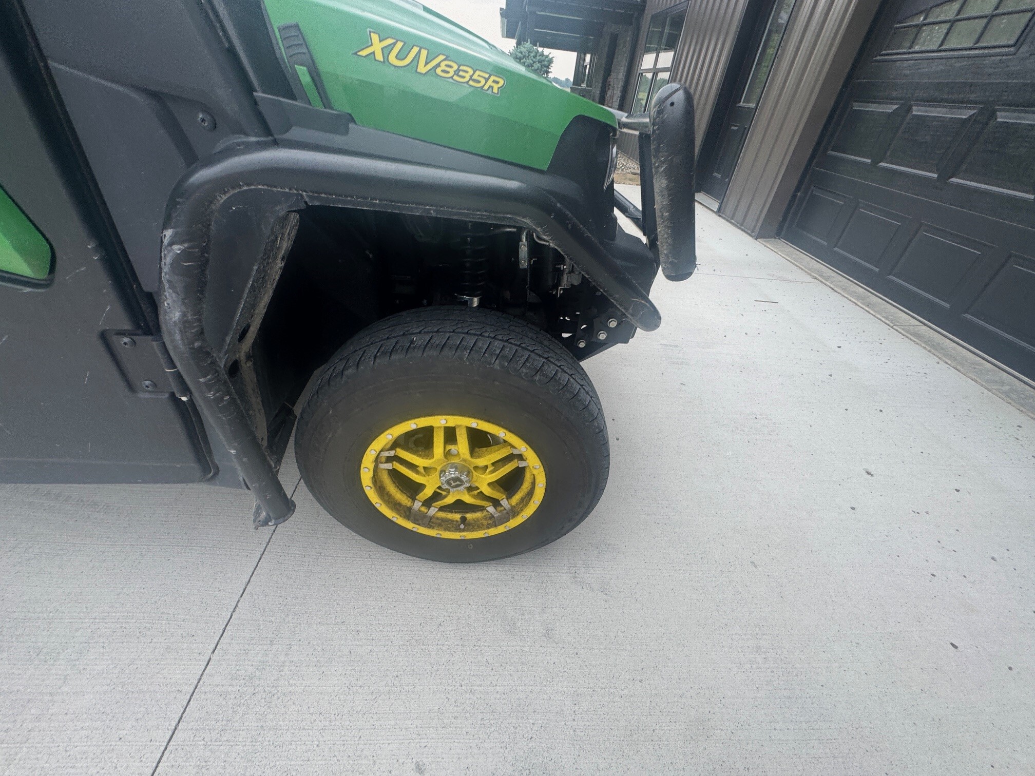 2021 John Deere XUV 835R Image 8