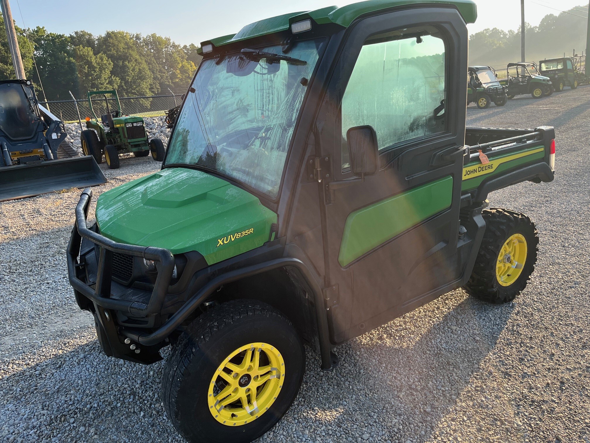 2021 John Deere XUV 835R Image 2