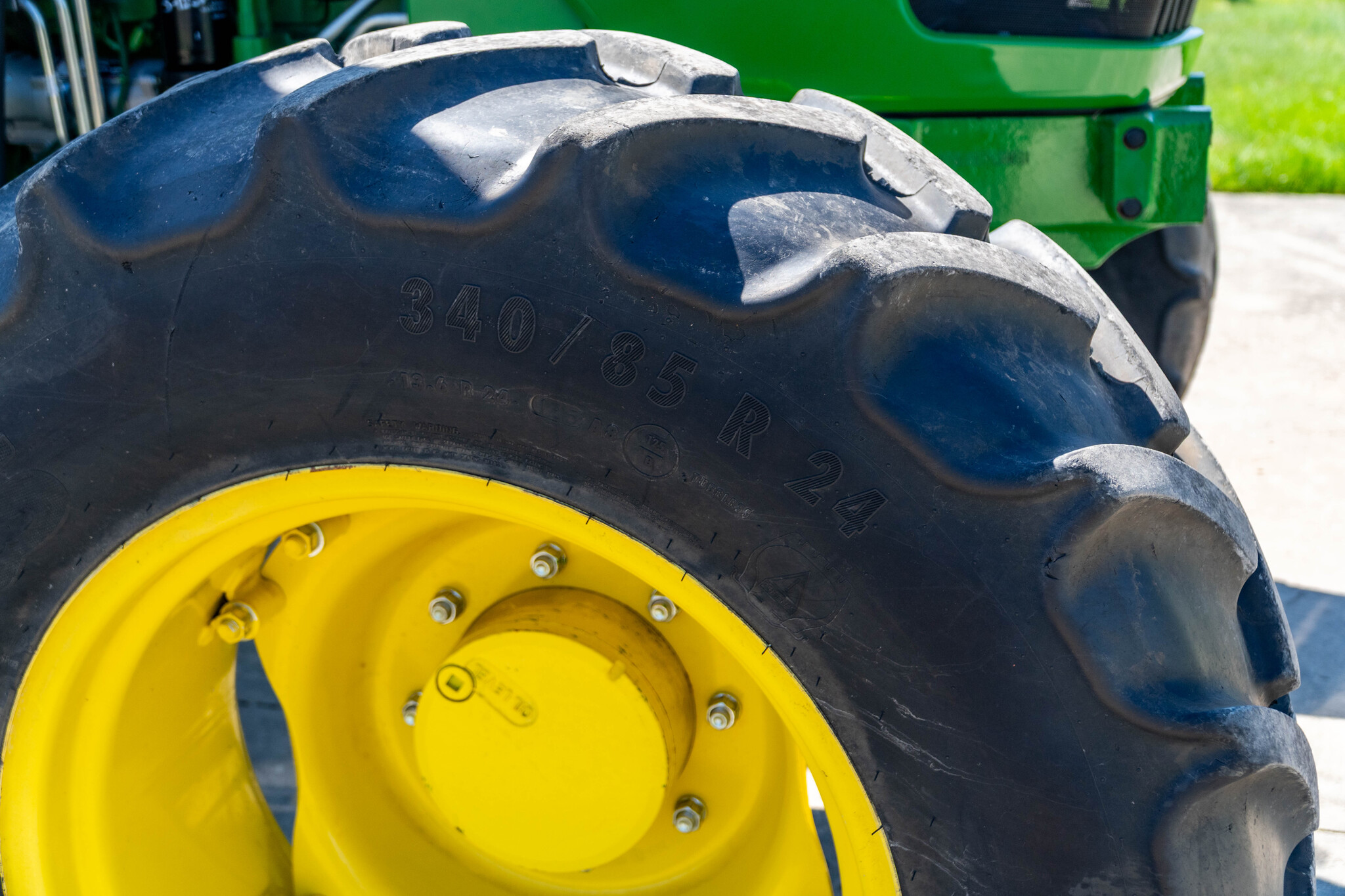 Used 2024 John Deere 6105E Cab Utility Tractors at Koenig Equipment in Anna, OH - PhotoXL10