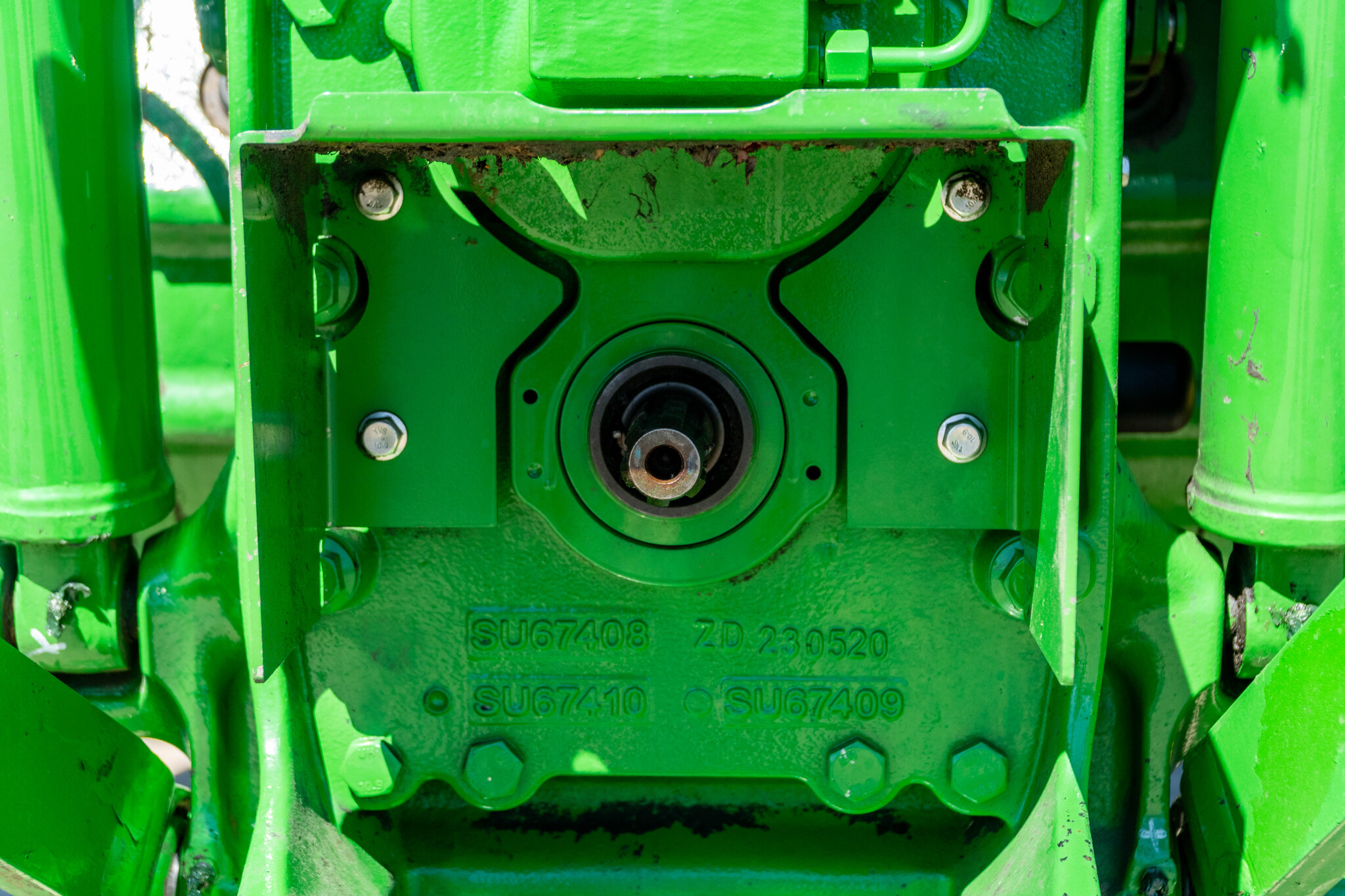 Used 2024 John Deere 6105E Cab Utility Tractors at Koenig Equipment in Anna, OH - PhotoXL20