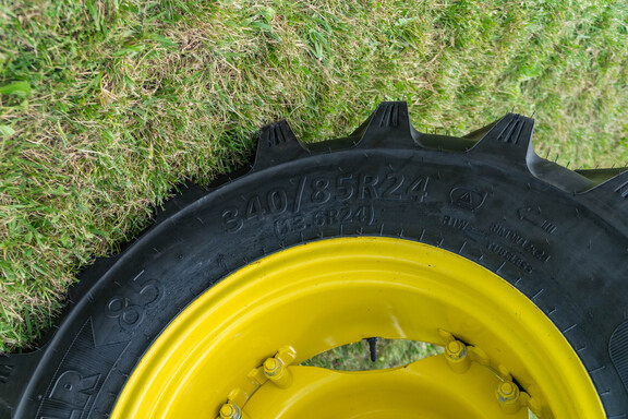 Used 2024 John Deere 6105E Cab Utility Tractors at Koenig Equipment in Anna, OH - Photo9