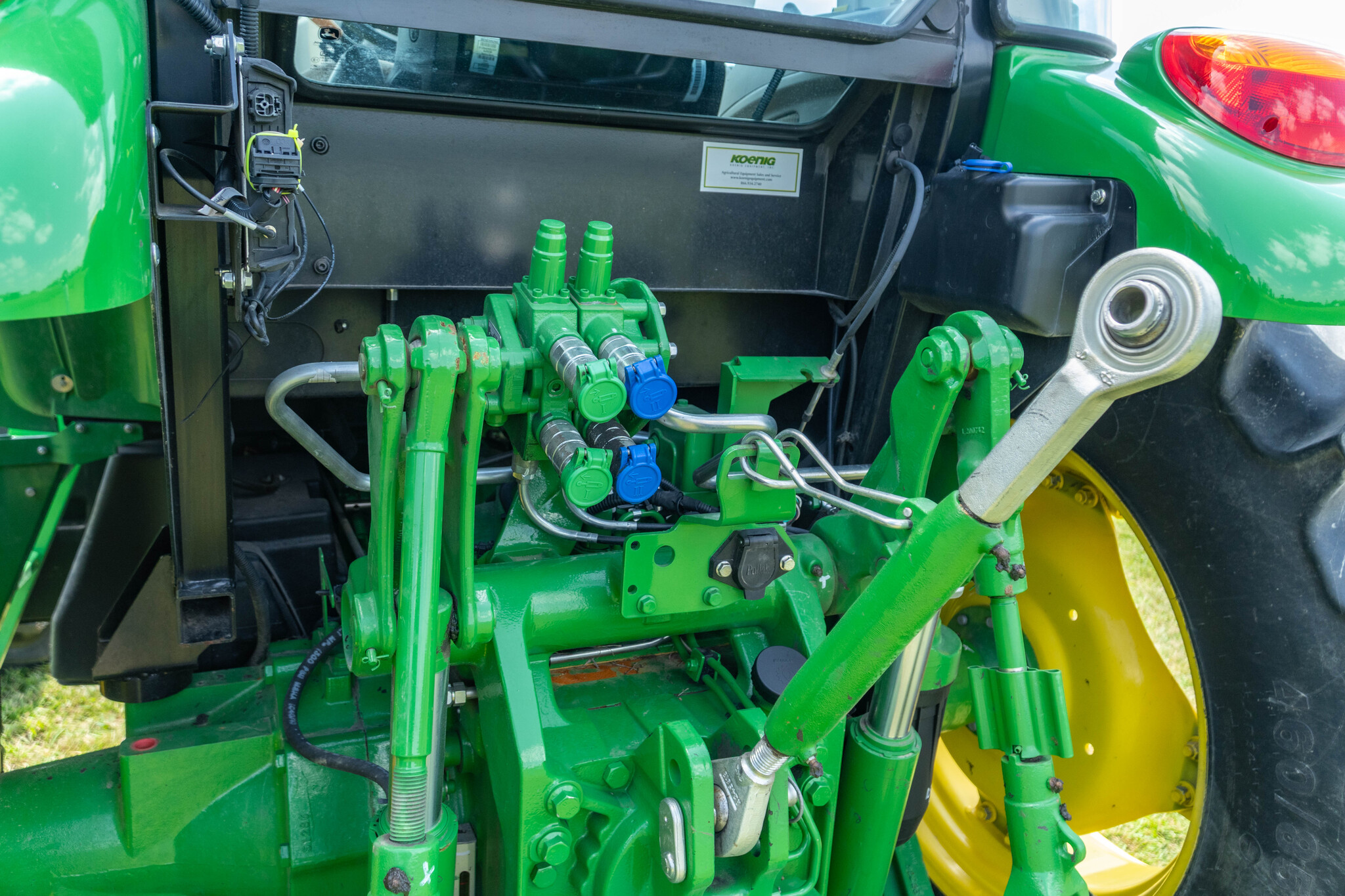 Used 2024 John Deere 6105E Cab Utility Tractors at Koenig Equipment in Anna, OH - PhotoXL15