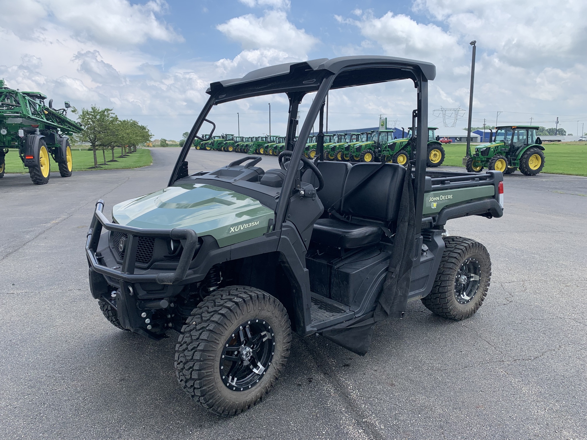 2024 John Deere XUV 835M Image 1