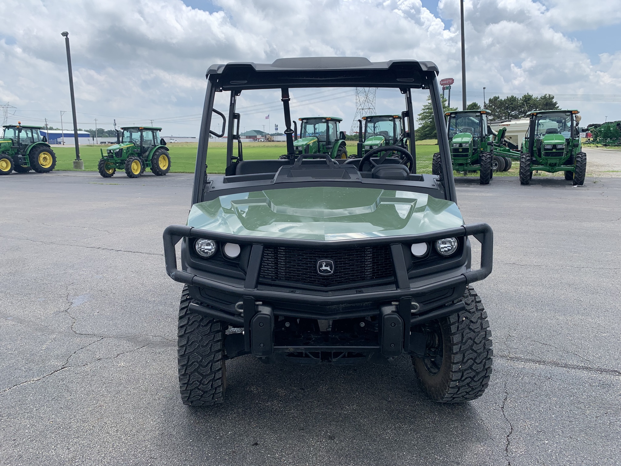 2024 John Deere XUV 835M Image 3