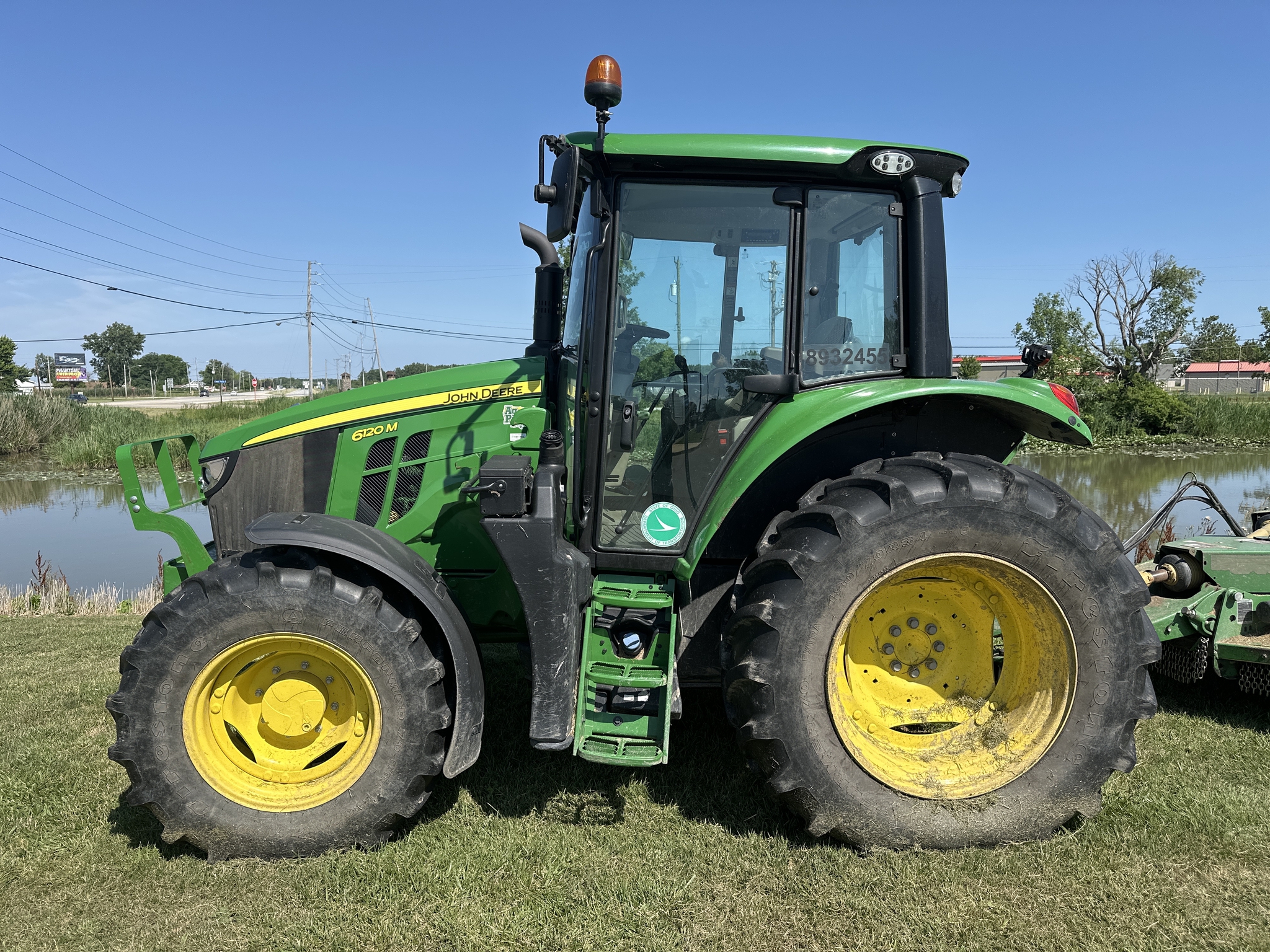 2023 John Deere 6120M Image 2