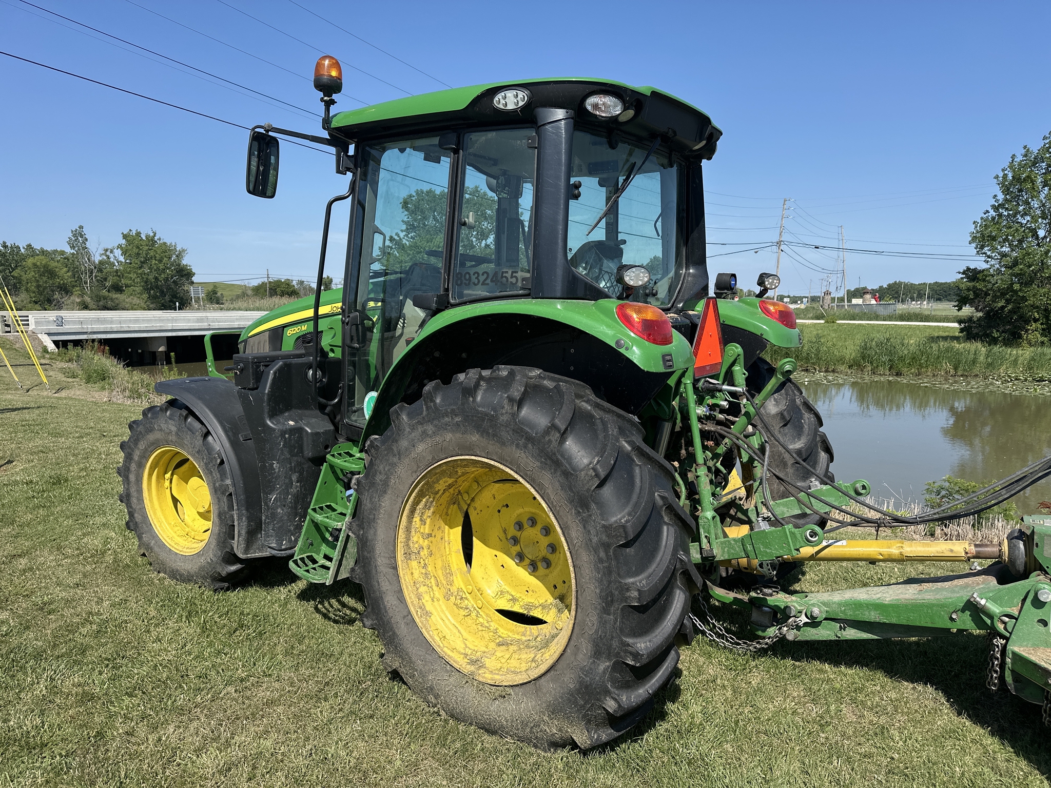 2023 John Deere 6120M Image 3