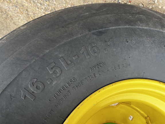 2015 John Deere W235 - Photo12