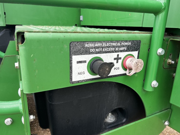 2015 John Deere W235 - Photo15