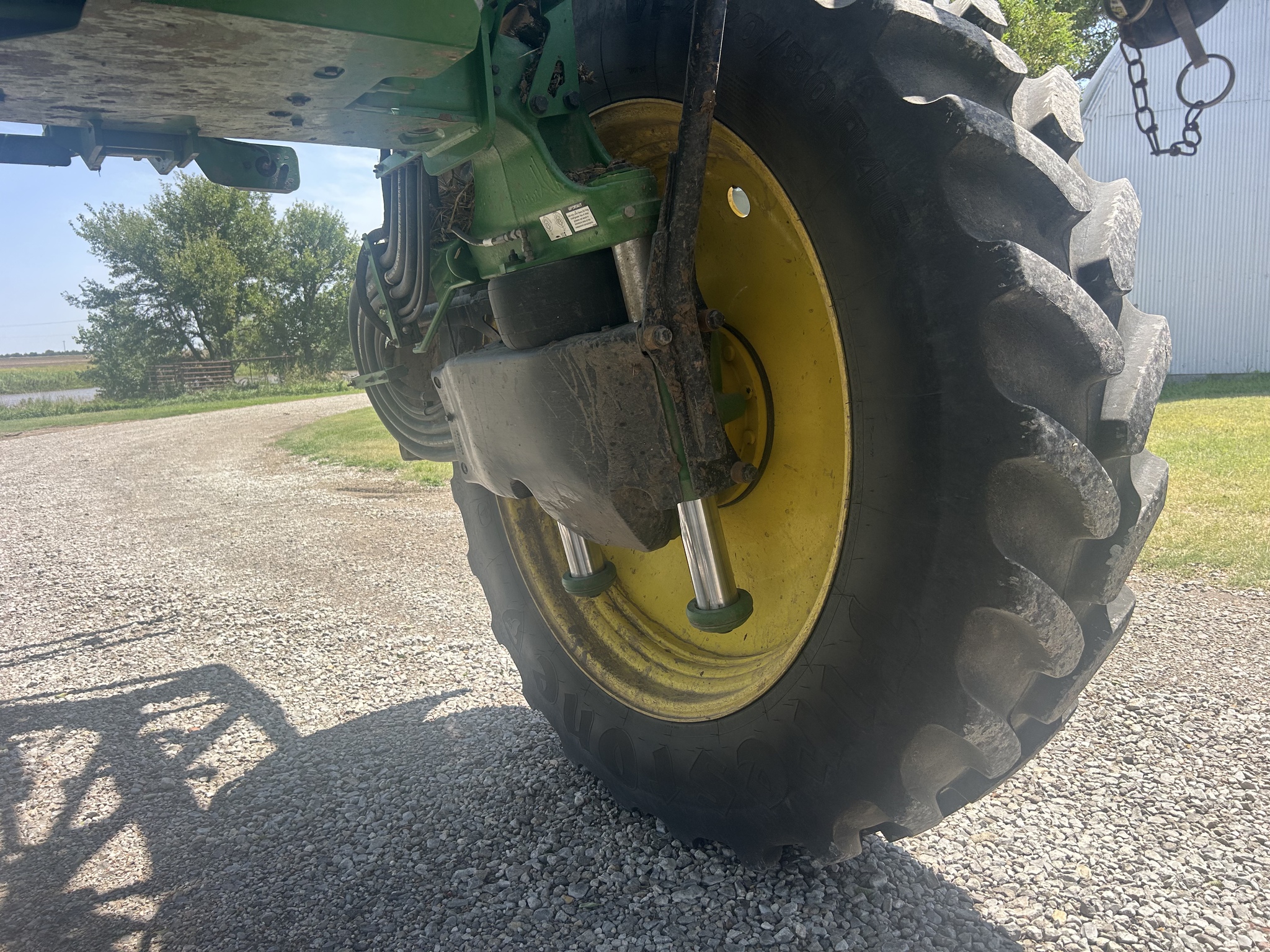 2021 John Deere R4038 Image 7