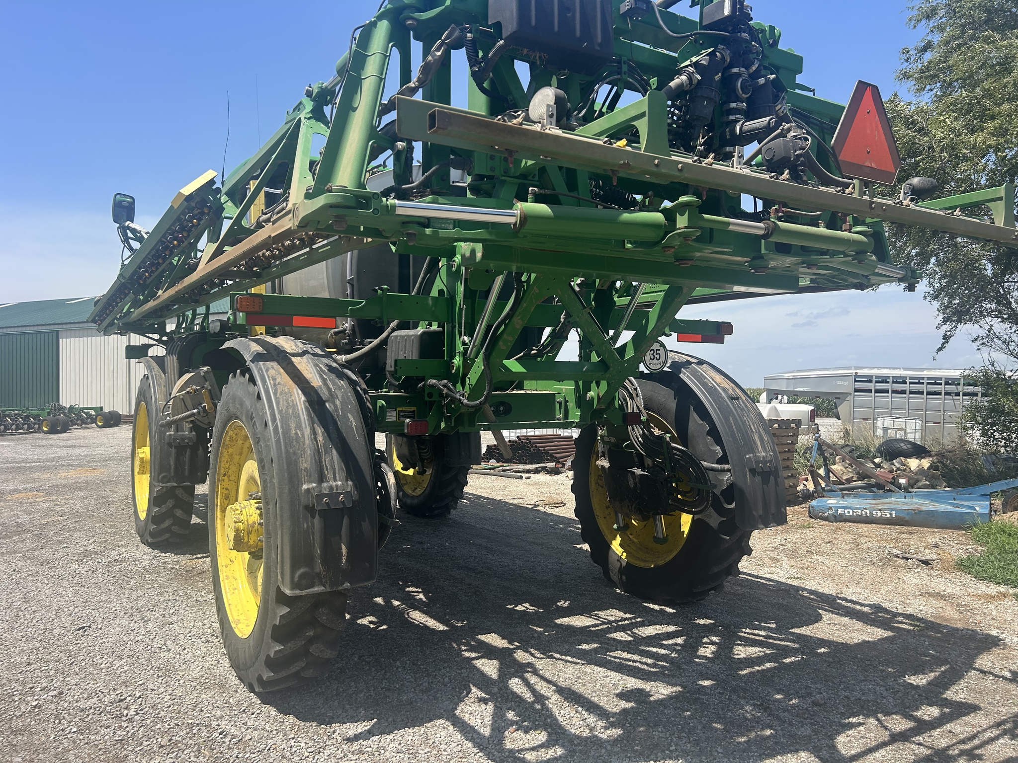 2021 John Deere R4038 Image 9