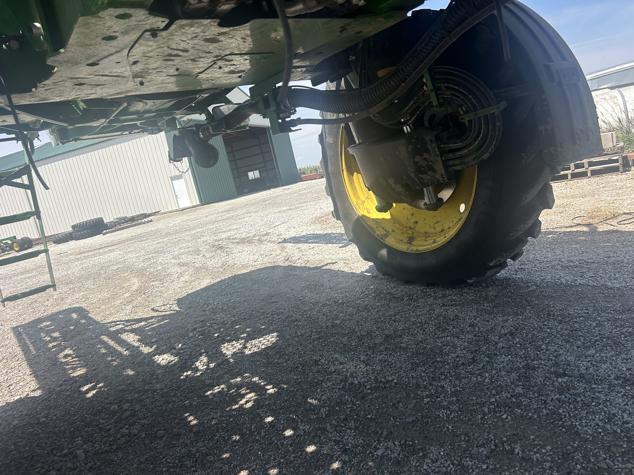 2021 John Deere R4038 Image 13