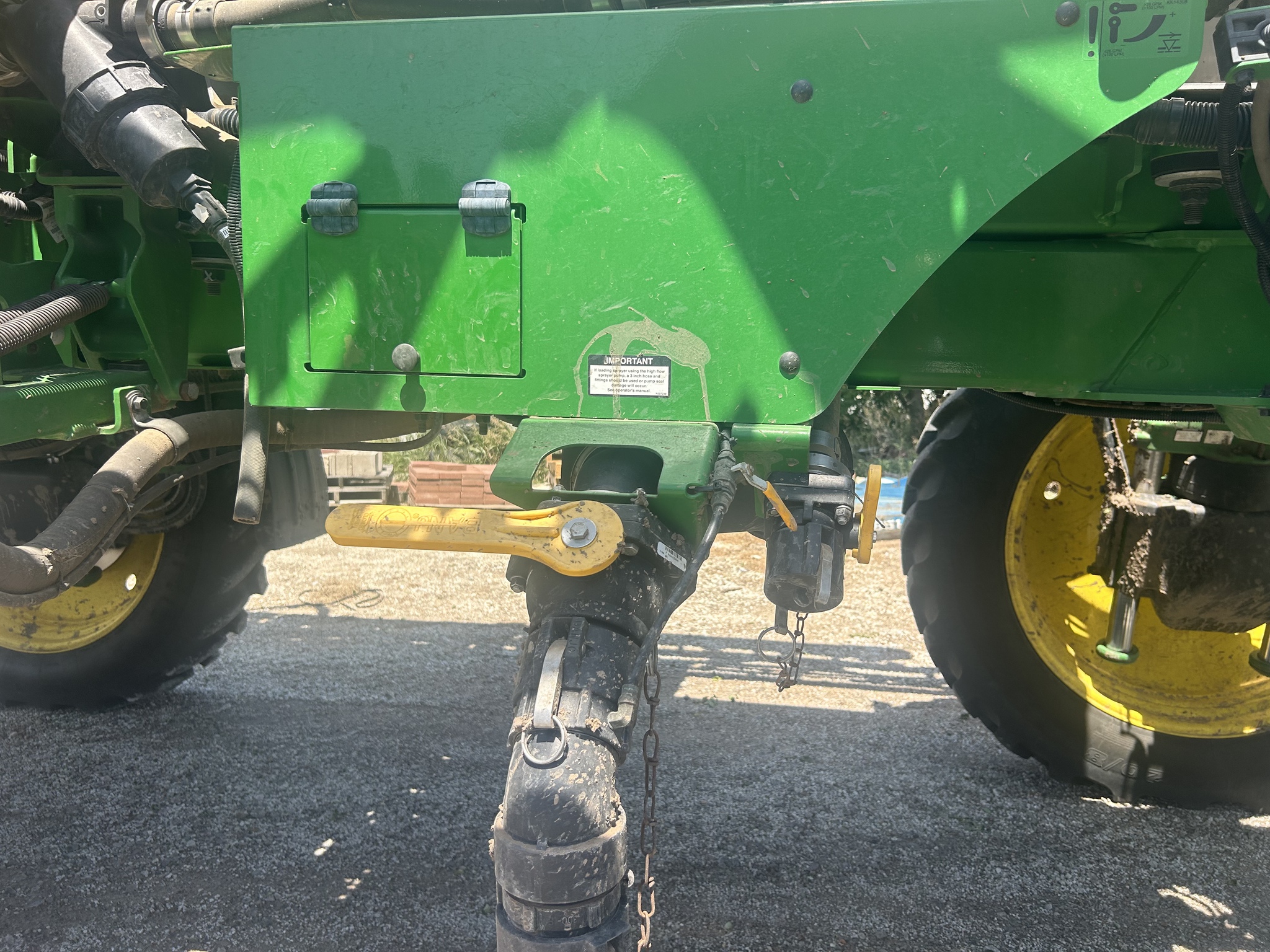 2021 John Deere R4038 Image 8