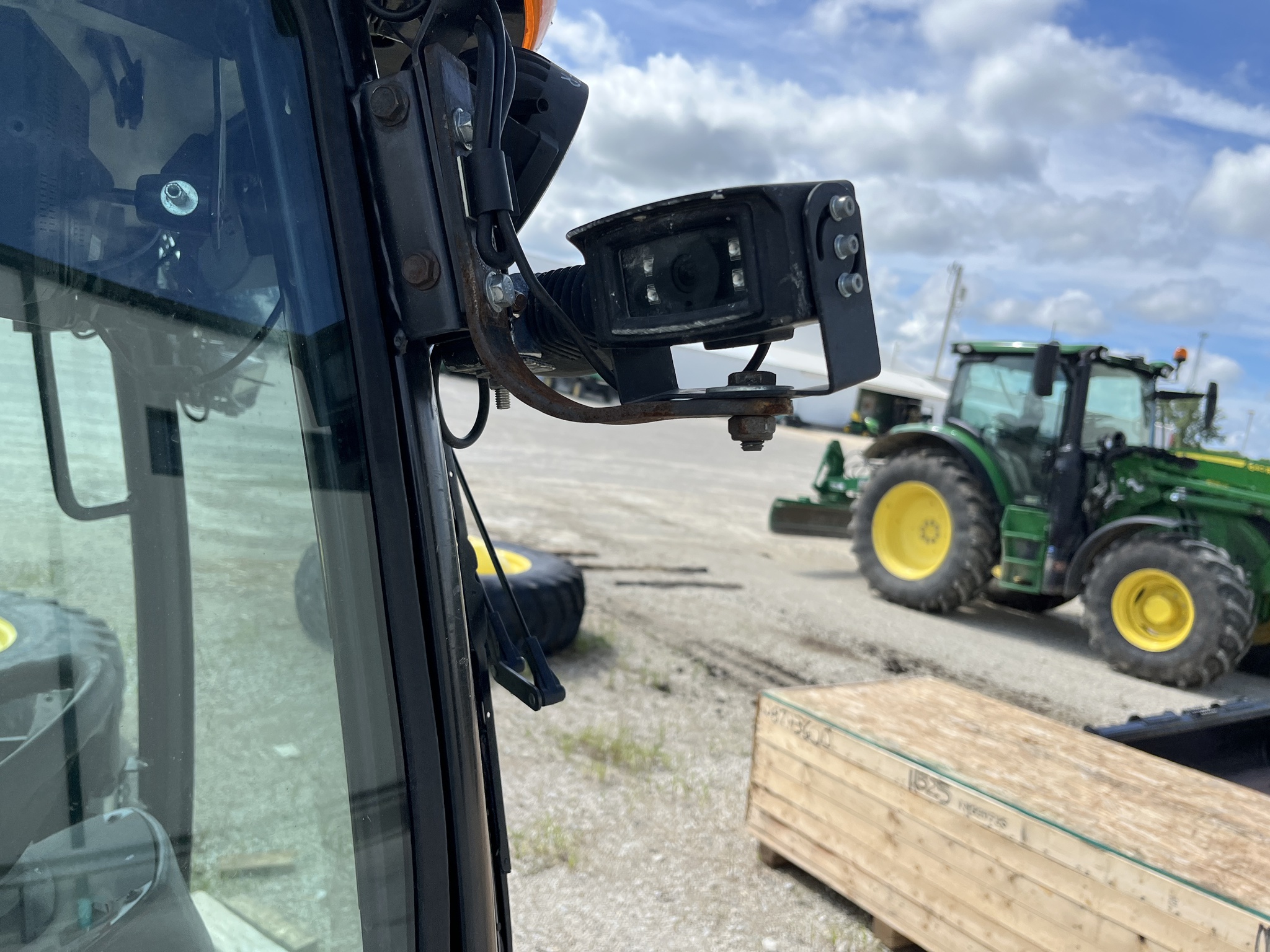 2020 John Deere 1585 Image 6