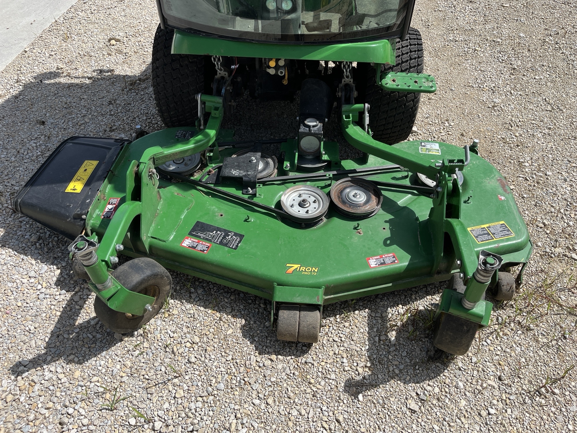 2020 John Deere 1585 Image 10