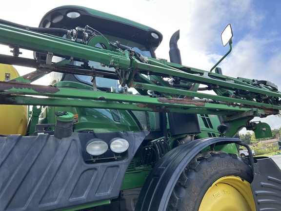2016 John Deere R4030 Photo 12
