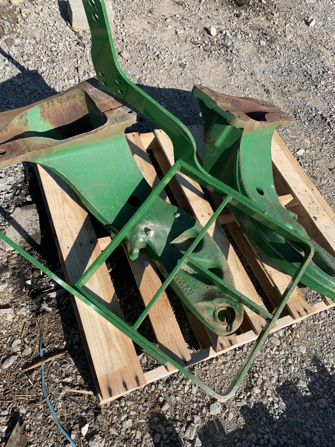 John Deere 123 Image 1