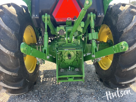 Photo of 2024 John Deere 5050E