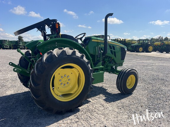 Photo of 2024 John Deere 5050E