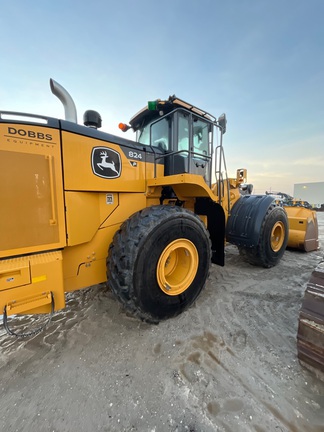 2024 John Deere 824 P