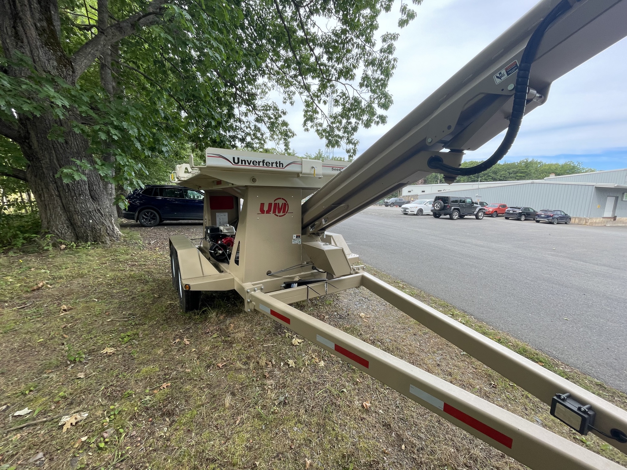 2021 Unverferth 410XL SEED-PRO Image 3