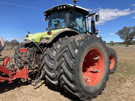 Claas Axion 810 image 27