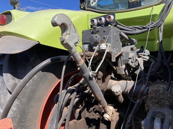 Claas Axion 810 image 22