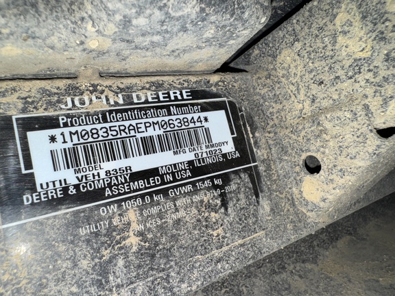 2023 John Deere XUV 835R - Photo3