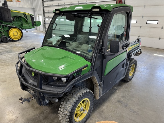 2023 John Deere XUV 835R - Photo9