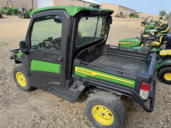 2023 John Deere XUV 835R - Photo9