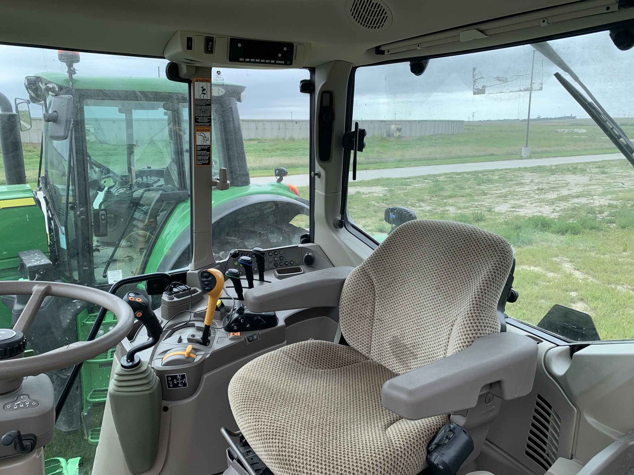 2024 John Deere 6175M Image 12