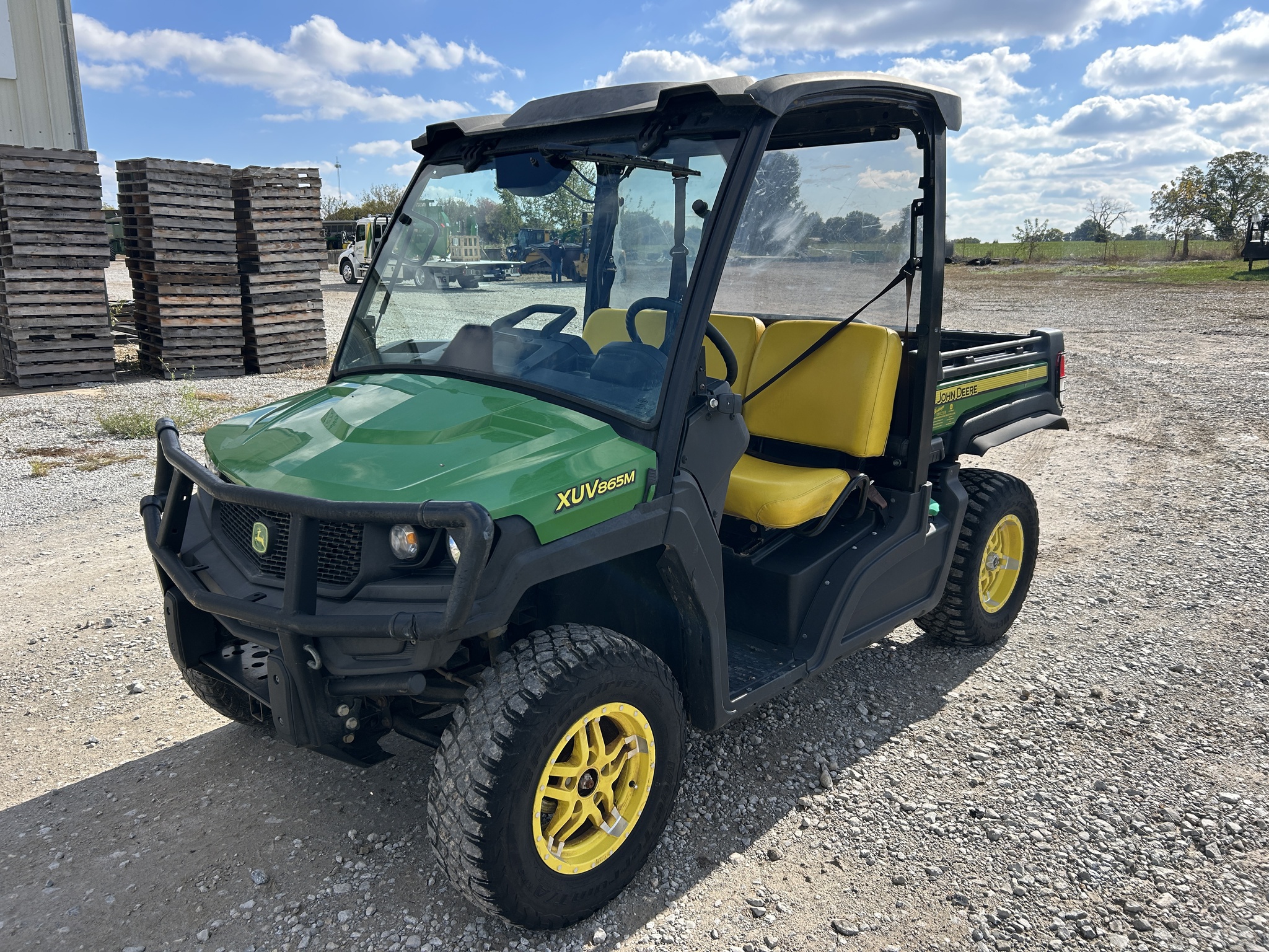  2019 John Deere XUV 865M at Heritage Tractor in Lamar, MO