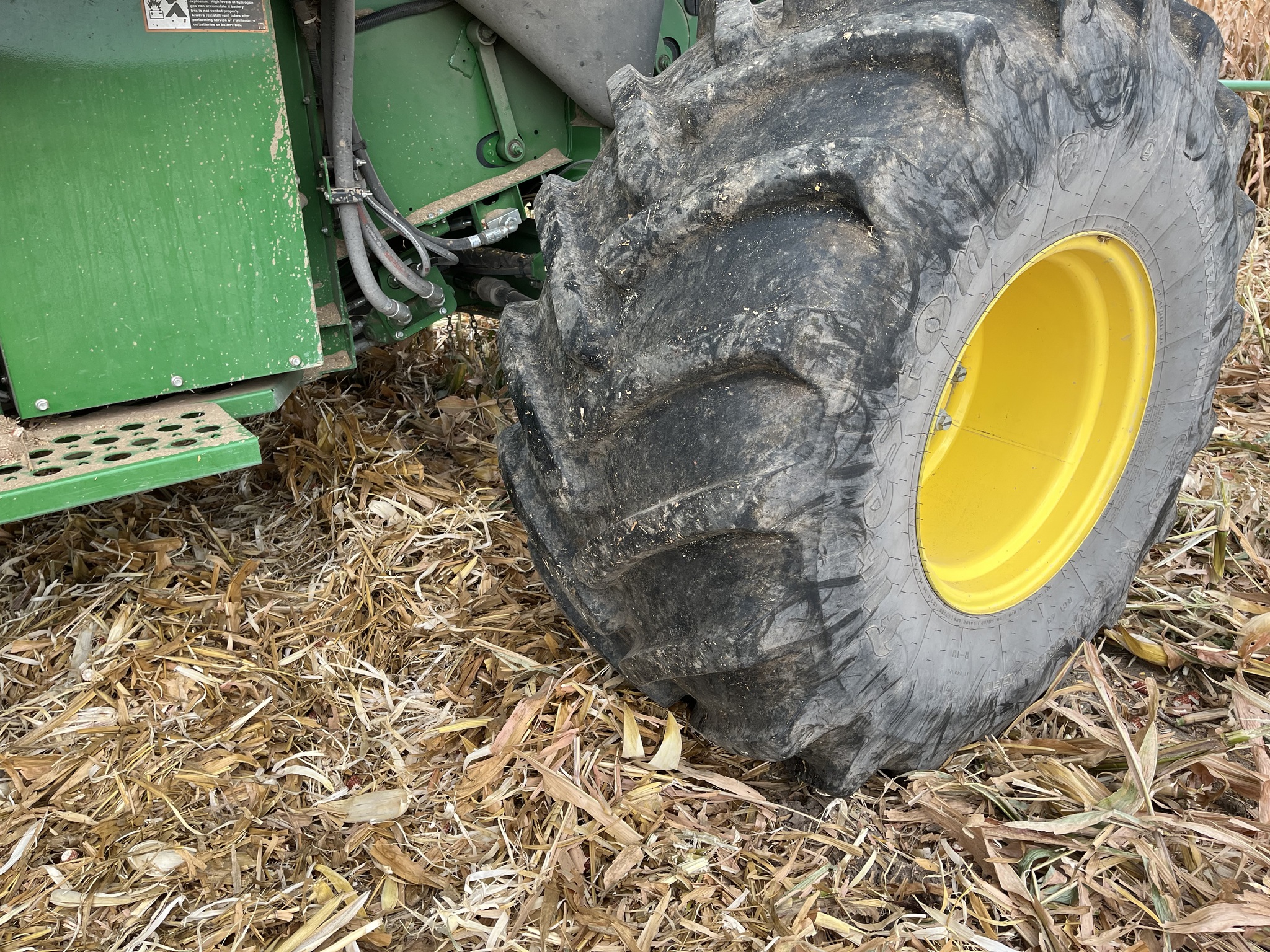  2023 John Deere S780 at Heritage Tractor in Clinton, MO