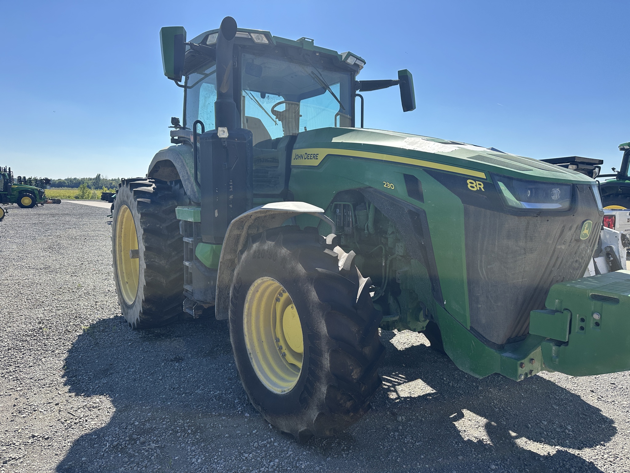 2021 John Deere 8R 230 Image 1